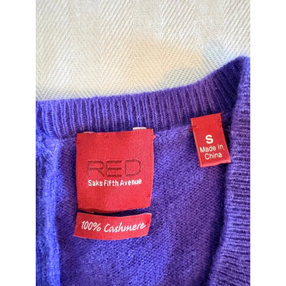 Y2K Saks Fifth Avenue‎ RED Purple 100% Cashmere Peplum Button Back Sweater Small